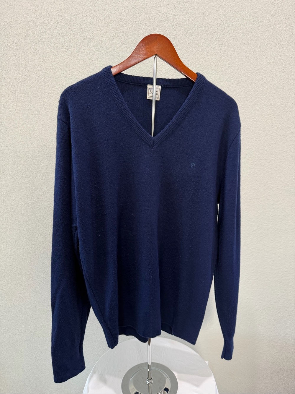 Vintage 70s 80s Pierre Cardin Navy Blue V-Neck Sweater XL 100% orlon acrylic.